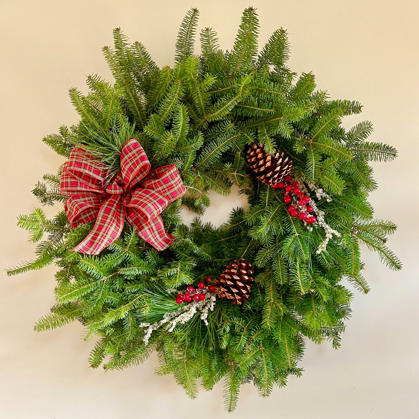 24" Specialty Wreaths-Decorative Evergreens